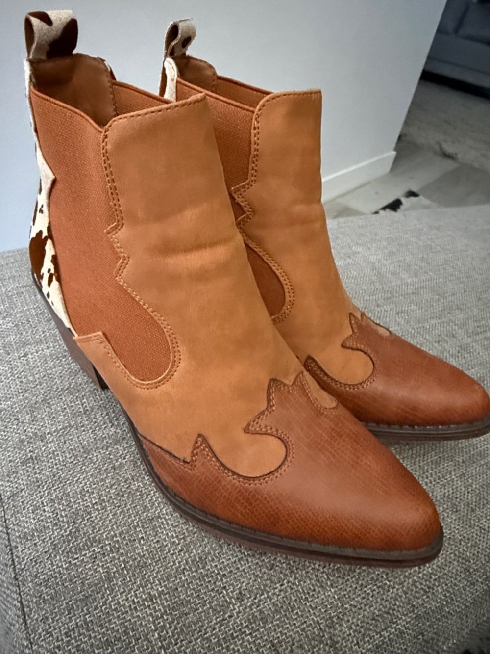 Buckle Pierre Dumas Wilder Ankle Boot Brown Cowhide Accent Western Boots Size 7 - Picture 9 of 11